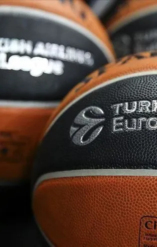 Zenit hükmen mağlup