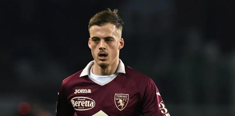 galatasaray-transferde-sezonu-aciyor-yildiz-futbolcu-aciklanarak-sov-baslayacak-1718082609289.jpeg Galatasaray transferde sezonu açıyor! Yıldız futbolcu açıklanarak şov başlayacak...-9