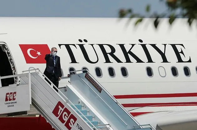 Başkan Erdoğan, Katar'dan ayrıldı