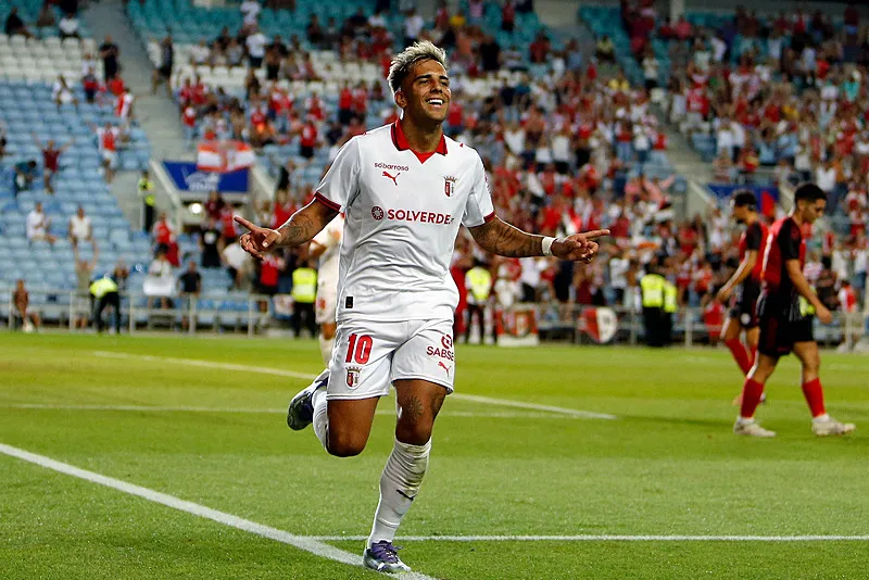 Fenerbahçe durdurulamıyor! Transferde 2 imza daha yolda - 18