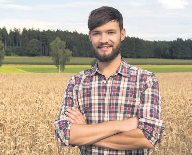 Genç çiftçiye 30 bin lira