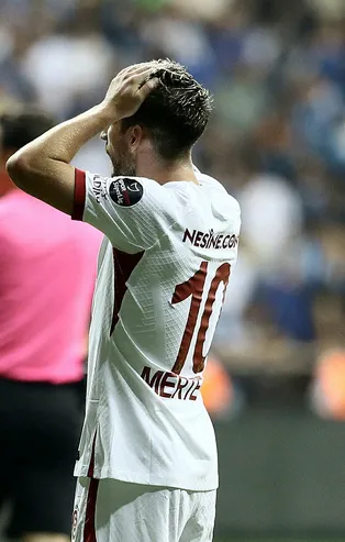 Mertens Galatasaray'da 'sıfır' çekti! 16 yıl sonra böylesi ilk kez oldu