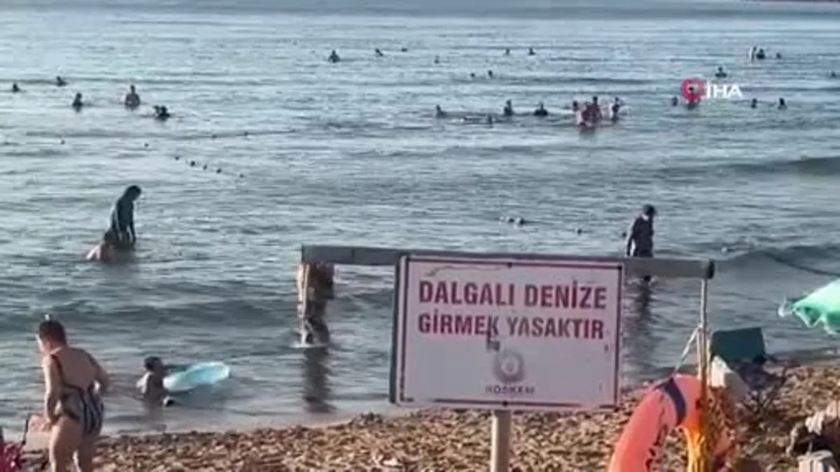 Nişanlısı ile denize giren genç hayatını kaybetti