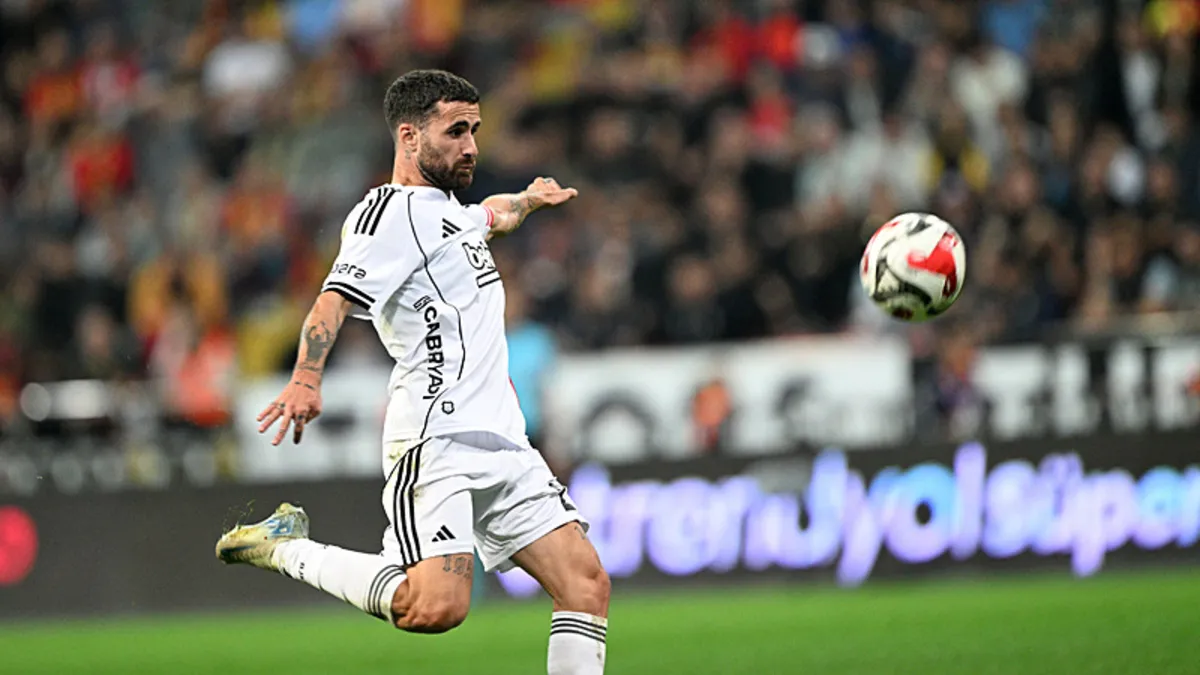 Beşiktaş'ın lideri Rafa Silva!