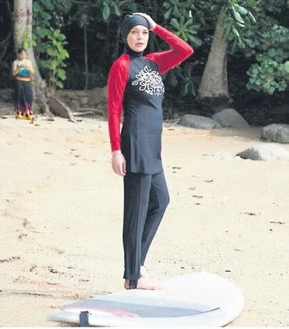 Lohan şaşırttı-1