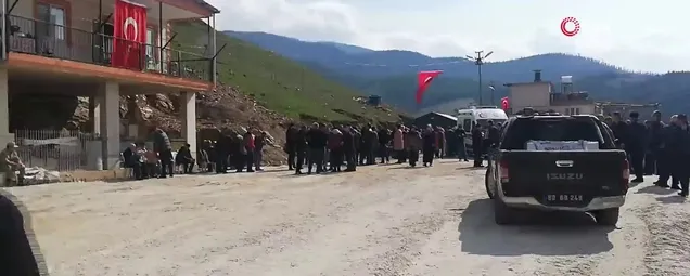 Osmaniyenin Bahçe ilçesine şehit ateşi düştü! Uzman Onbaşı Halil İbrahim Akkaya’nın ailesine acı haber verildi