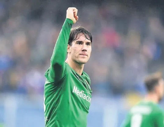 Fiorentina’da 3 isim virüsü yendi