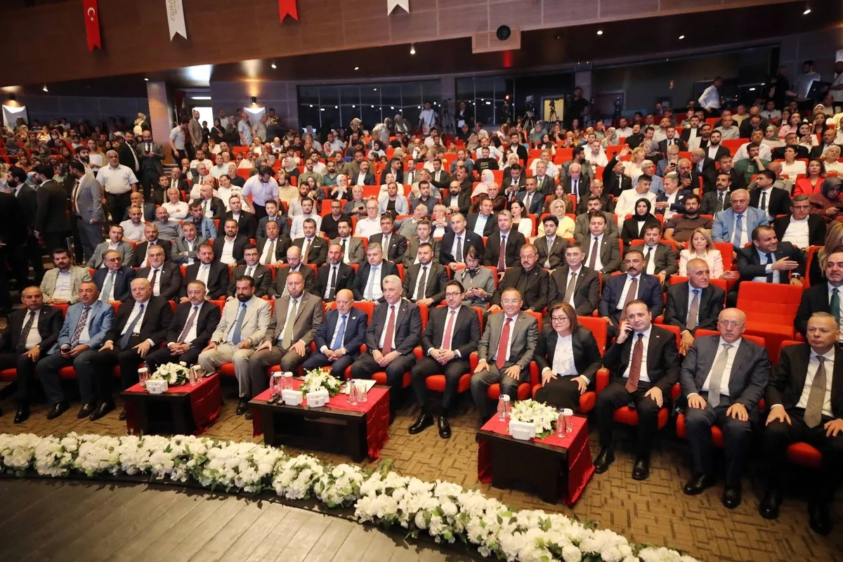 1781009097975.jpeg Türkiye-Suriye ticaretinde yeni dönem: İslahiye Gümrük Kapısı açılıyor-6