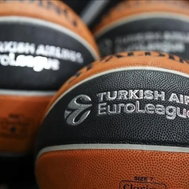 Fener ve Efes sahne alıyor