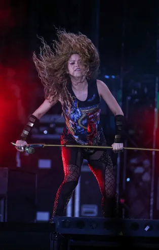 Shakira Vodafone Park'ta İstanbul'u salladı!