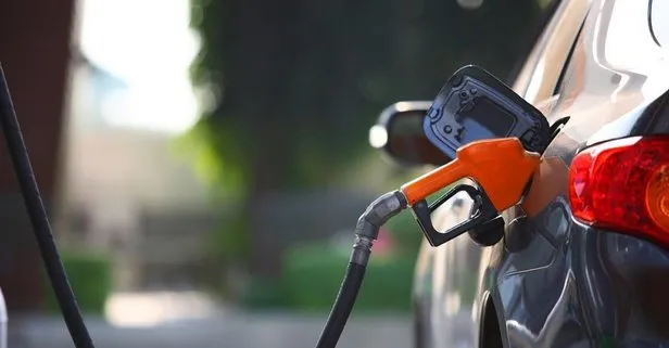 Benzin ve motorin fiyatları ne kadar oldu? 3 Kasım İstanbul, İzmir, Ankara benzin ve motorin litre fiyatı