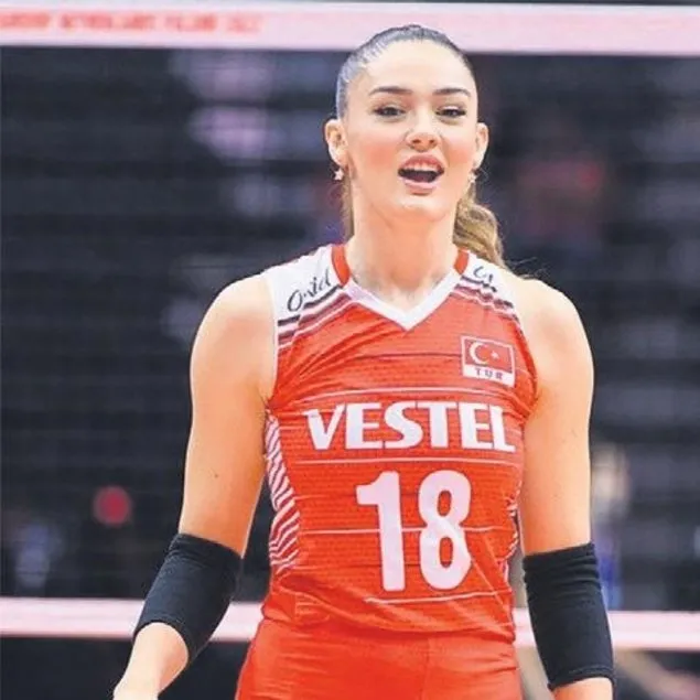 Voleyi vurdular