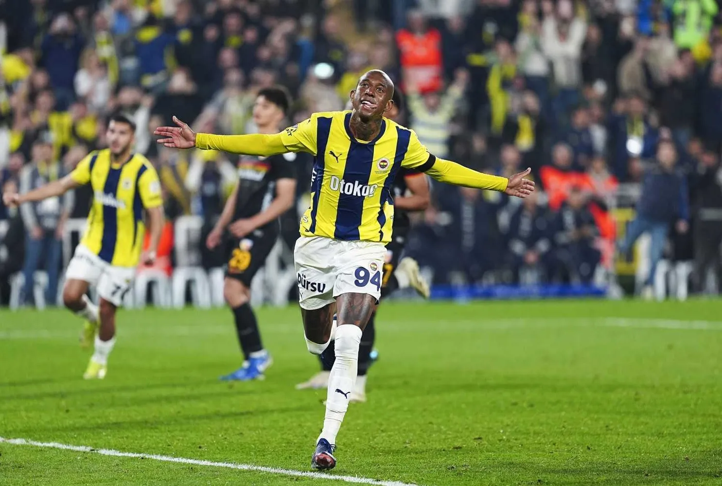 Mourinho’nun derbi silahı: Talisca!