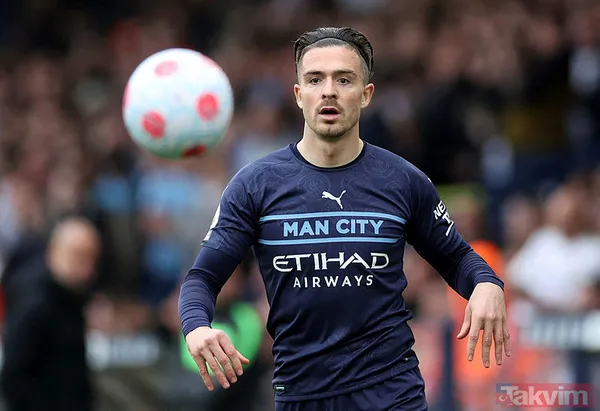 Kuzey Yıldızı'nın o ismi müstehcen sahnelerle ortalığı karıştırdı! Bir erkekle tutkulu şekilde öpüştü sonra da başka bir erkekle... Ekin Su Cülcüloğlu... - 15