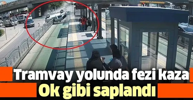 Kocaeli’nin İzmit ilçesinde tramvay yolunda akılalmaz kaza!