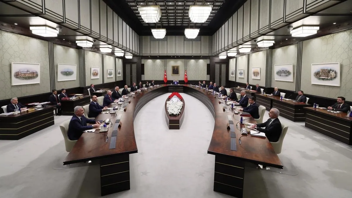 baskan-erdogan-nato-sonrasi-kabineyi-topluyor-terorsuz-turkiye-cercevesi-geliyor-1783854662947.jpeg Başkan Erdoğan NATO sonrası kabineyi topluyor! "Terörsüz Türkiye" çerçevesi geliyor: Masa da gündem de yoğun-6