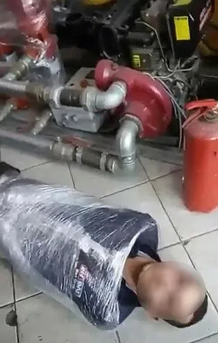 İzmir'de engelli gence "şaka" adı altında eziyet! Cinsel tacizde de bulundular...