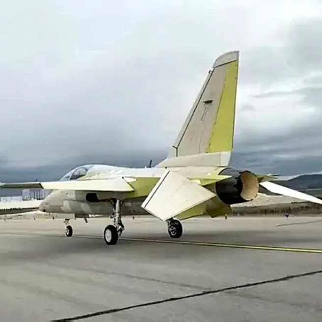 Dün Bismillah dedik bugün Maşallah! Milli Muharip Uçak’tan sonra HÜRJET de piste çıktı!