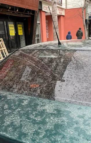 Bolu'da toz taşınması nedeniyle çamur yağdı