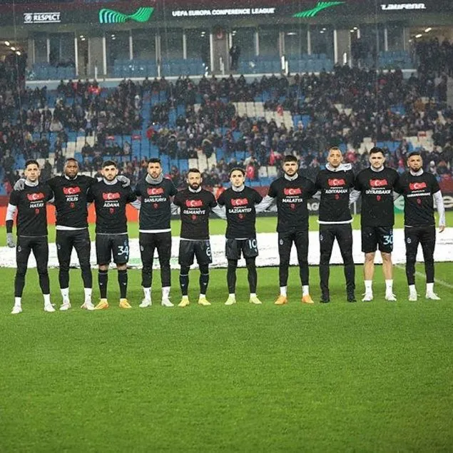 Biz böyle çok güzeliz