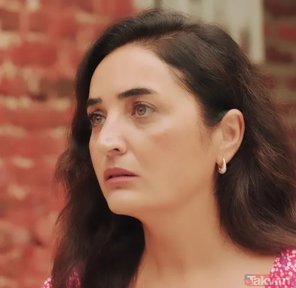 Sanatçı, Sönmez Atasoy'un Konservatuvara Giriş Sürecinden Bahsederek Şu Değerlendirmede Bulunmuştu: "O Günden Bugüne Hep Oyunculuk, Hep Sanatı... Ya Çizdi Ya...