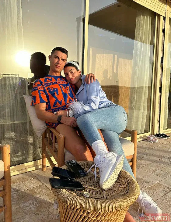 Böylesi ne görüldü ne duyuldu! Cristiano Ronaldo'ya 99 kırbaç cezası! Futbolun efsanesinin suçu ise bakın ne - 18