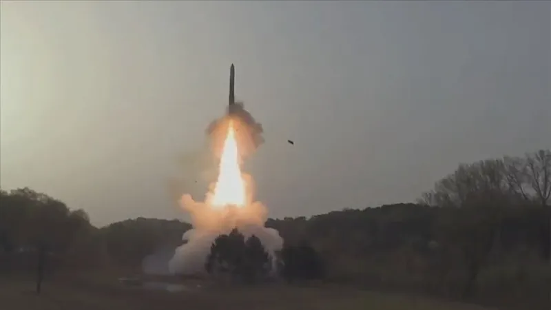 Fettah ne demek? İran'ın İsrail saldırılarında kullandığı Fettah füzesi özellikleri! İran'ın hipersonik füzesi Fettah menzili ve hızı...-9