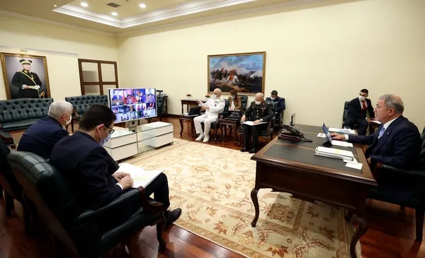 milli-savunma-bakani-hulusi-akardan-kritik-aciklamalar-turkiyenin-natoya-olan-destegi-deas-pkkypg-ile-mucadele-1622575479708.jpeg Milli Savunma Bakanı Hulusi Akar'dan kritik açıklamalar: Türkiye'nin NATO'ya olan desteği, DEAŞ, PKK/YPG ile mücadele...-2