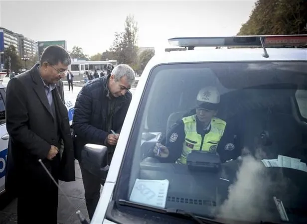 Emniyetten 10 ilde taksi denetimi-3