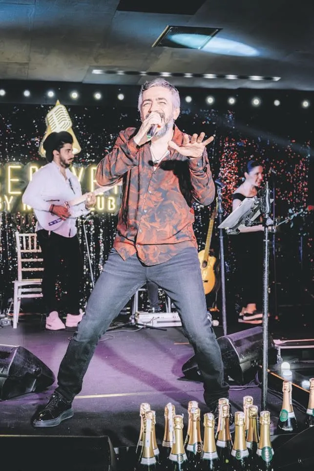 Ünlü şarkıcı Yıldız Tilbe hayranlarına yeni şarkısının müjdesini verdi!-3