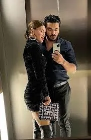 Ebru Şallı 11 milyonluk hediyesiyle dostu düşmanı çatlattı! Uğur Akkuş “Hiç küsmedik” deyip ilk kez konuştu! Darp iddialarının ardından... - 18