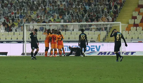 1620908623807.jpg Beşiktaş Başkanı Ahmet Nur Çebi'den olay açıklamalar: Galatasaray - Yeni Malatyaspor maçında hiçbir şekilde...-4