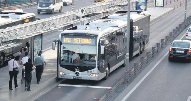 aylik-akbil-ne-kadar-ogrenci-aylik-akbil-kac-tl-oldu-iett-zamli-tam-ogrenci-akbil-bilet-fiyatlari-2021-otobus-metro-metrobus-1627616697780.jpeg