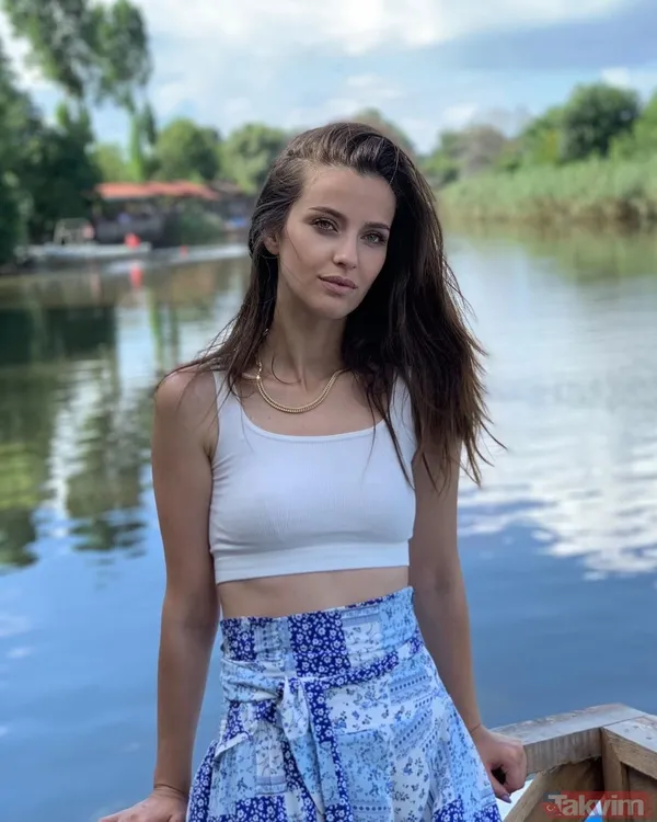 İrem Helvacıoğlu’ndan aylar sonra gelen Özcan Deniz itirafı! Tek kalemde birbirlerini silmelerinin nedenini ilk kez açıkladı - 8