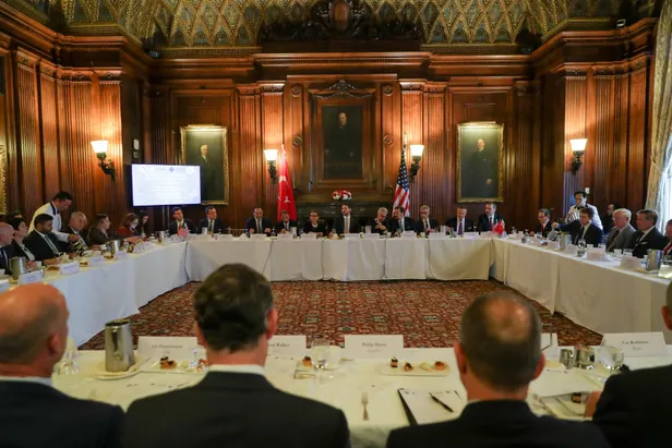 Son dakika: Hazine ve Maliye Bakanı Berat Albayrak'tan flaş açıklama: İhtiyaç halinde bankalara gereken desteğe hazırız-4