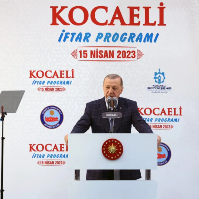 Son dakika: Kocaelide depremzedelerle iftar! Başkan Recep Tayyip Erdoğan: Masa öyle bir dağılacak ki, kimse kalmayacak