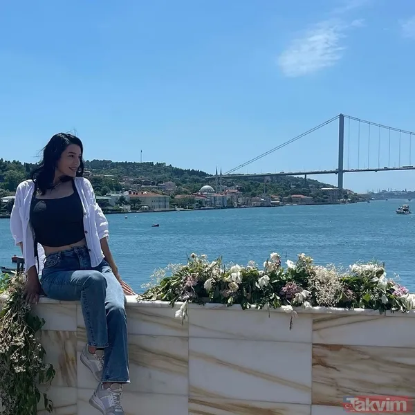 Masterchef'e katıldı yarışmayı unutturdu! Aleyna Tilki'nin annesi Havva Öztel'in attığı her adım olay 'Aleyna'nın pabuç dama...' - 24