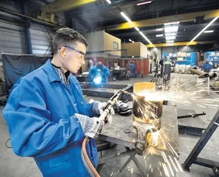 Çalışan gence çifte maaş