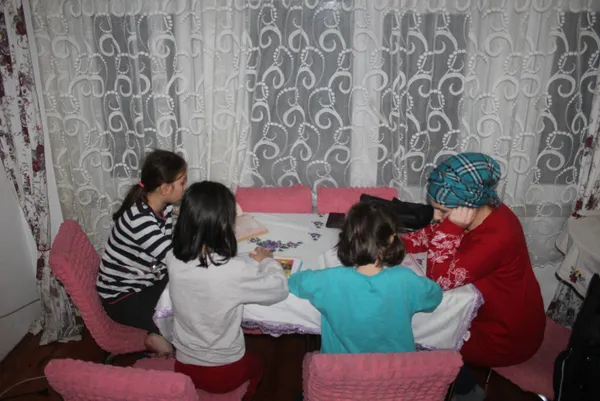 dun-esinden-siddet-gordugunu-soylemisti-bugun-cesedini-teshis-etti-1610706821134.jpg Dün eşinden şiddet gördüğünü söylemişti! Bugün cesedini teşhis etti-11