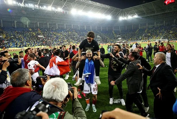 Son 10 golün 8'i Icardi'den: Ligin gerçek kralı Mauro Icardi!-9