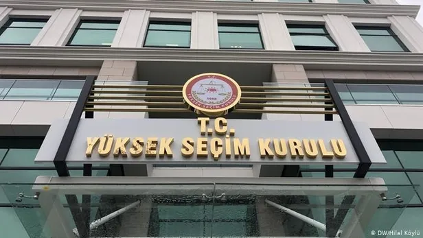 son-dakika-karar-resmi-gazetede-yayimlandi-goc-idaresi-genel-mudurlugu-ve-yuksek-secim-kurulu-personel-alacak-1623623601703.jpeg Son dakika: Karar Resmi Gazete'de yayımlandı! Göç İdaresi Genel Müdürlüğü ve Yüksek Seçim Kurulu personel alacak-3