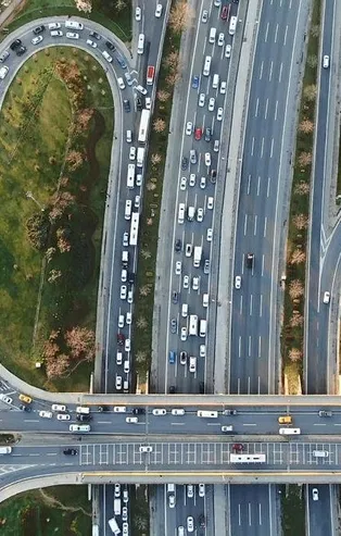 Son dakika: İstanbul trafiğinde koronavirüs hareketliliği! İstanbul yol durumu