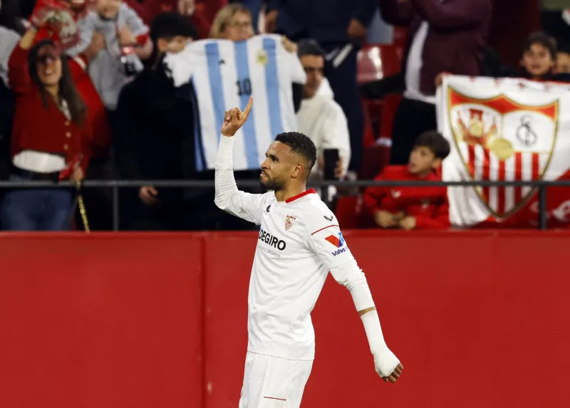 Fenerbahçe'ye Jonathan David müjdesi! En Nesyri geliyor... - 14