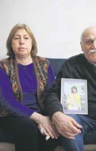 Manken Aslı Baş'ın ailesi, sanıkların suçsuz bulunmasına isyan etti: Aslı ikinci kez öldü