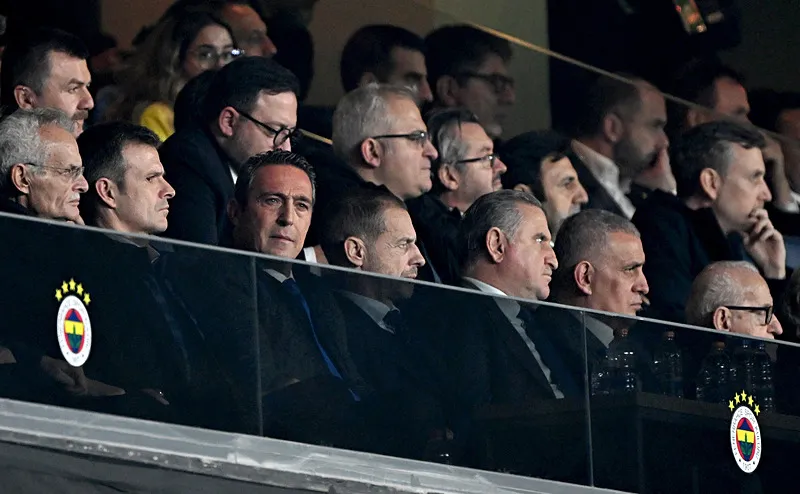 Spor yazarları Fenerbahçe - Athletic Bilbao maçını değerlendirdi! "Kredisi bitti" - 6