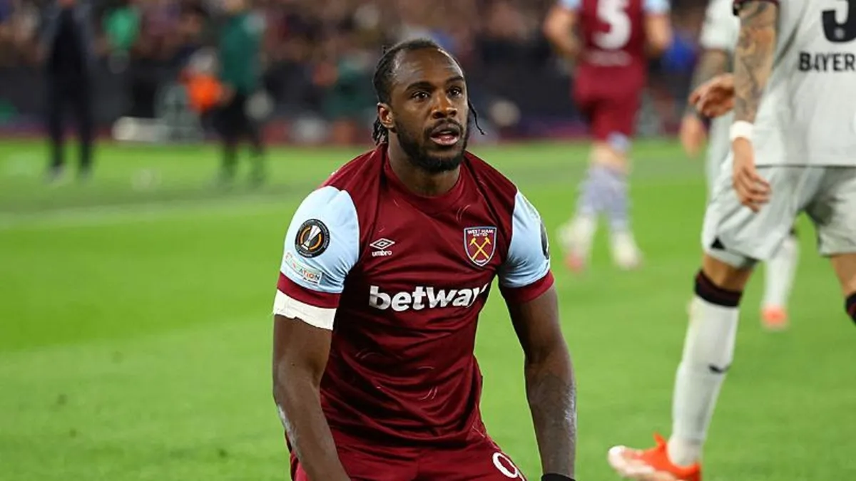 Michail Antonio'nun futbol hayatı tehlikede!