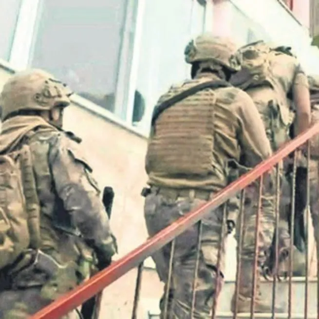 60 ilde 371 FETÖCÜ’ye gözaltı