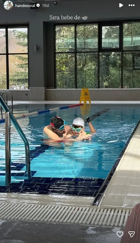 hande-soral-amuda-kalkti-hayata-her-yonden-bakiyorum-1774962163202.jpg Hande Soral amuda kalktı: "Hayata her yönden bakıyorum"-5