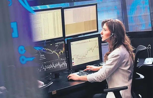 borsa-yatirimcilari-icin-kazandiran-oneriler-hisse-kadar-sektor-de-onemli-1600380206029.jpeg Borsa yatırımcıları için kazandıran öneriler: Hisse kadar sektör de önemli-1