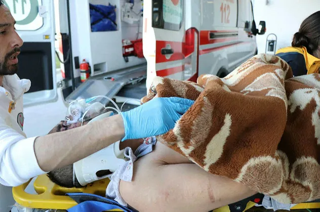 Kayseri'de aranan kişi polisi görünce 5. kattan atladı